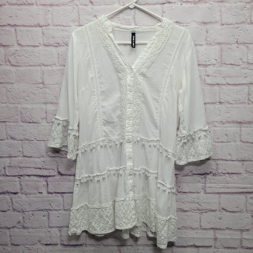 Me 2 Magic Eyelet Tiered Peasant Blouse Sz M Bell Sleeve Coquette Boho Cottage‎